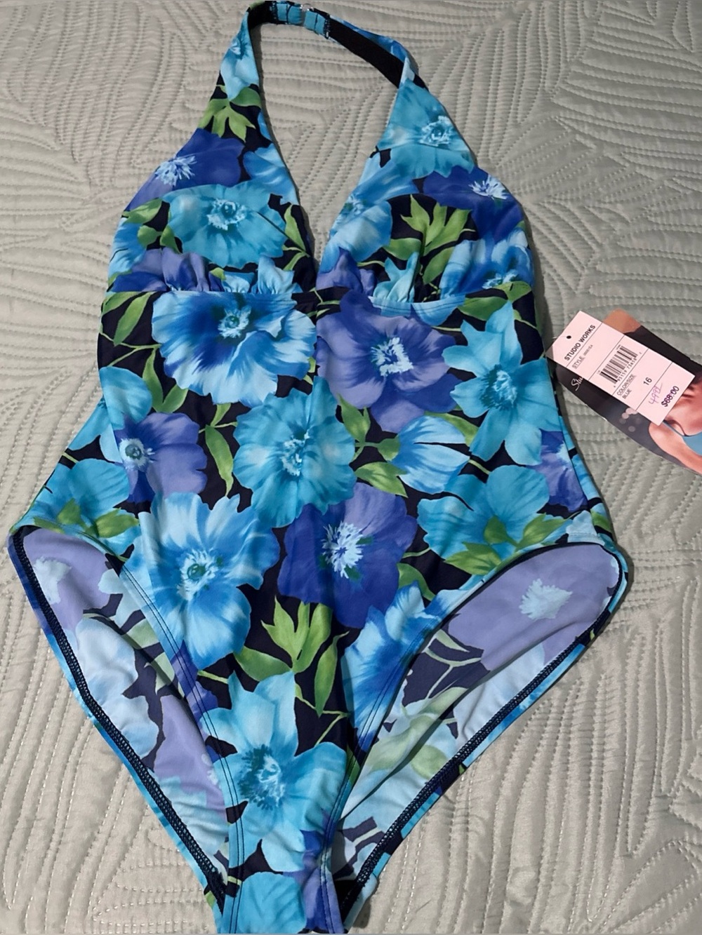 Studio Works Women's New! VTG ONEPIECE Swimsuit Size 16 Black Floral Halter NWT